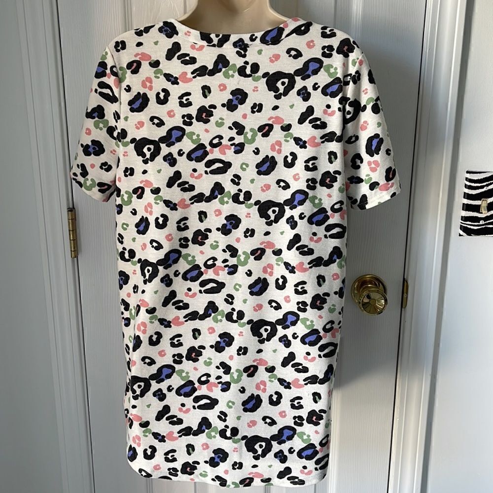 Colorful Leopard blouse - Picture 3 of 4